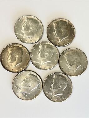 Lot of 7 Kennedy Half Dollars – 1965–1969 – 40% Silver – Circulated